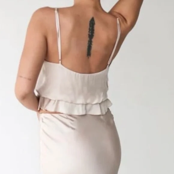 Rumored Cream Chemise with Plunging V-Neck - Picture 2 of 12